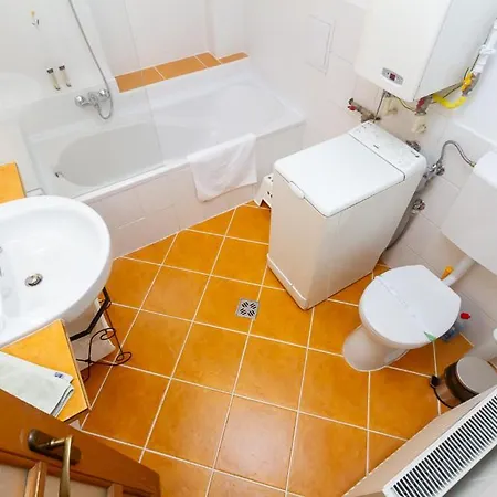 Starlight Haven By Nw * Budapest