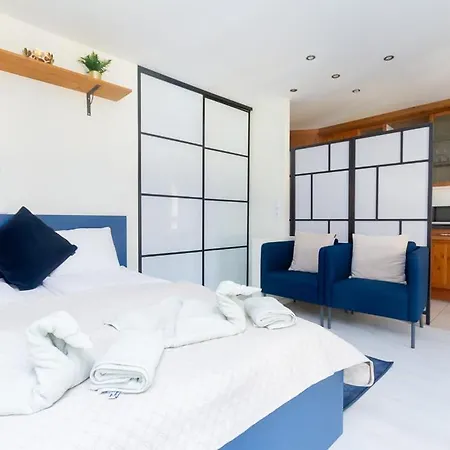 Starlight Haven By Nw Budapest